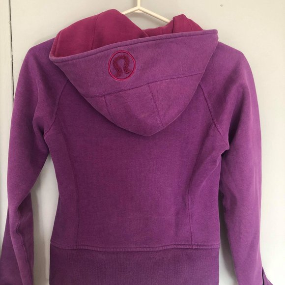 Lululemon Scuba Sweater in Purple - Picture 3 of 3
